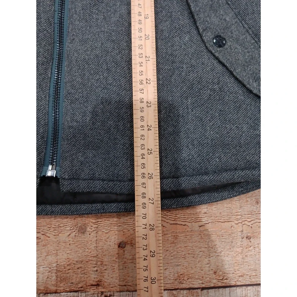 Men's Woolrich Wool Shell Puffer Full Zip Vest Sz Large‎ 2636